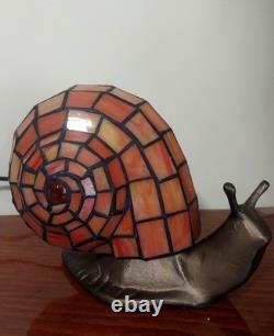 Vtg Tiffany Style Snail Accent Table Lamp Stained Glass Mosaic Bronze Tone Light