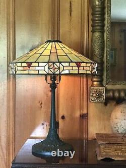 Wilkinson Antique Leaded Glass Lamp