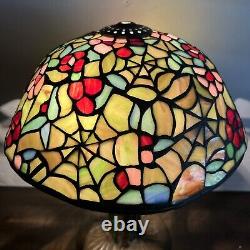 Zinnia stained glass Tiffany Lamp Quality reproduction Large